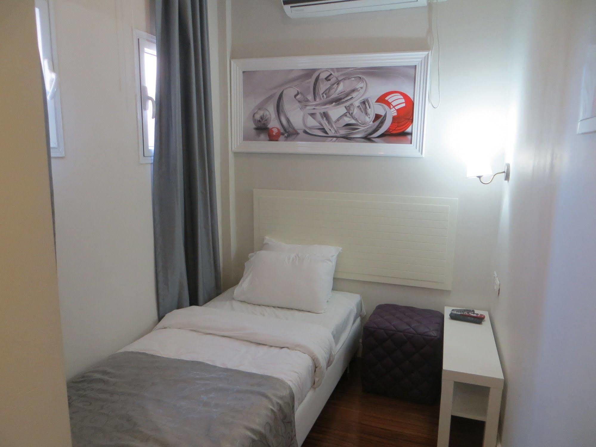 Lenis Hotel Tel-Aviv Kültér fotó